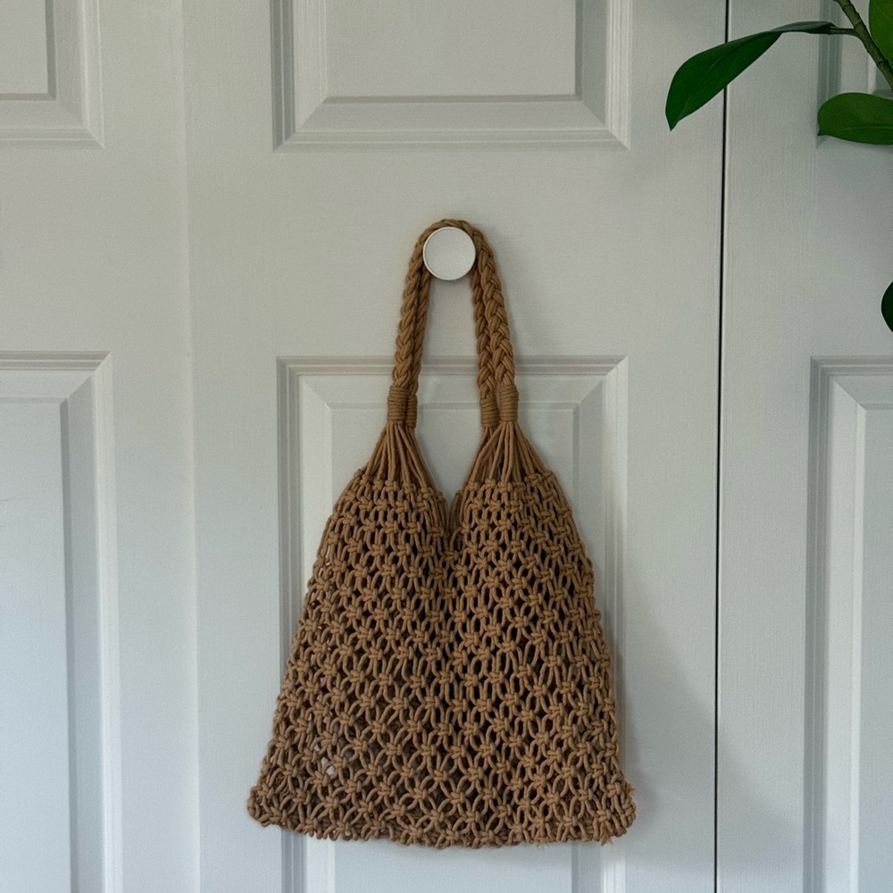 Like New, Tan Macrame Tote Size Medium, Beach Boho